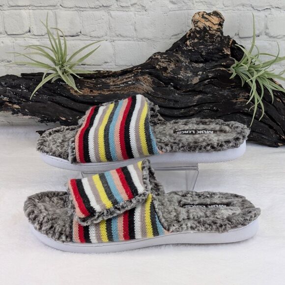Muk Luks Adjustable Slide Slippers - Size Large (9-10) - Picture 4 of 11